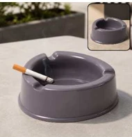 _oblivion_grey_plasti c_ashtray_1pc